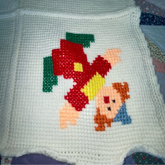 VINTAGE - CLOWN - HAND-CROCHETED - BABY BLANKET - CRIB WALL HANGING - Sweet - Picture 13 of 15